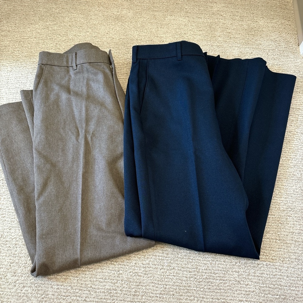 Levi’s action slacks